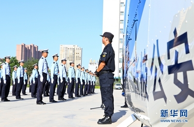 甘肃张掖:空中警务巡逻护平安